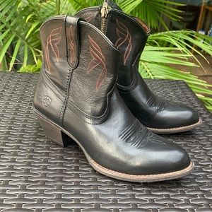 Ariat black boots